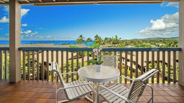 Nihi Kai Villas at Poipu #823 - Covered Dining Lanai Ocean View - Parrish Kauai
