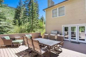This large deck is located off the living room.