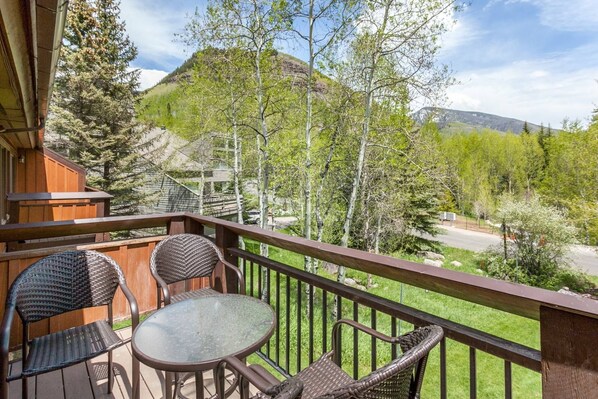 The cozy deck is equipped with a natural gas grill and seating for 4 to enjoy your morning coffee or glass of wine in the evening.
