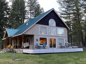Welcome to year round fun for the whole family at the Pine Tree Cottage