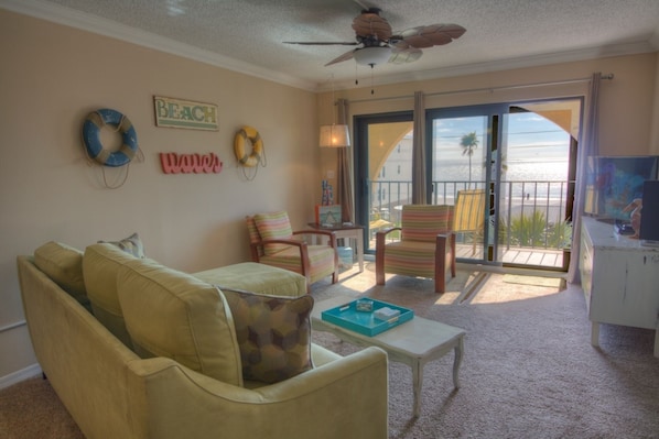 Living Room with Flatscreen TV/cable and Gulf View