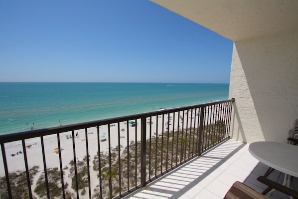 Private Beachfront Balcony