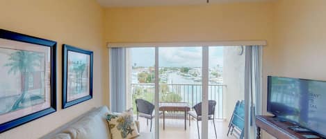 Fourth floor condo overlooking the Marina. Fabulous view of the marina from your private balcony.