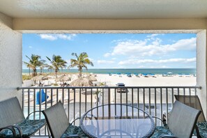 Beach Place 108 Balcony