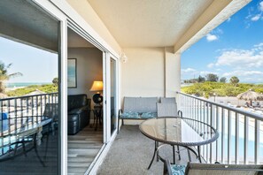 Beach Place 108 Balcony
