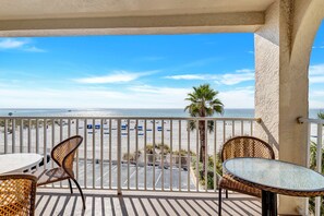 Beach Place 212 Balcony