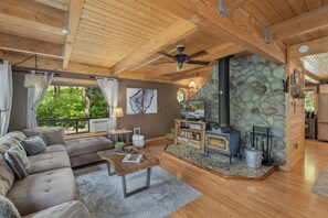 Cozy wood fireplace and TV with DIRECTV and streaming capability