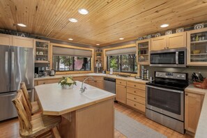 Kitchen island with bar sink