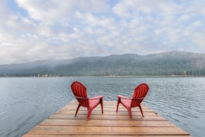 Relax with with lake and mountain views.