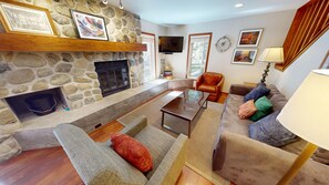 Living Room with Wood Fireplace, Fatscreen, Sofabed - Living Room with Wood Fireplace, Fatscreen, Sofabed