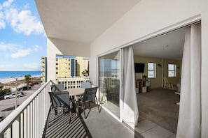 Sea Breeze 308 Balcony