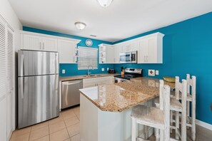 Artist's Condo @ Duval Square