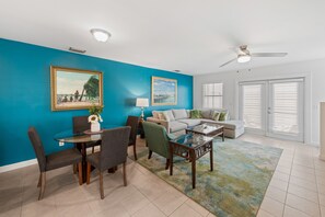 Artist's Condo @ Duval Square