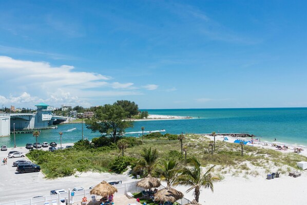 Beach Place 411 Balcony