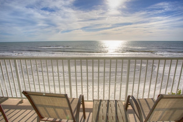 Beachfront Balcony with Plenty of Seating