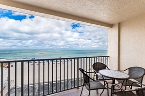 Beach Place 309 Balcony