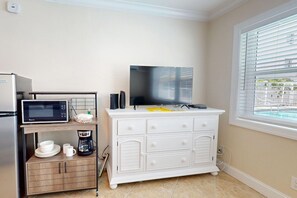 Studio 1-5