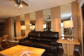 Electric reclining love seat