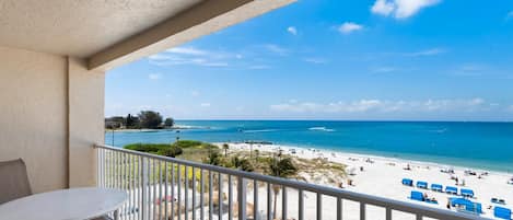 Beach Place 409 Balcony