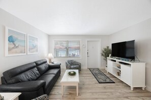 Surf Song 120 Living Room