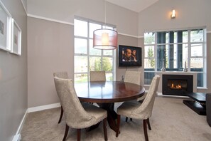 Full size modern dining table
