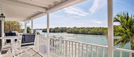 Marco Island Vacation Rental | 2BR | 2BA | 1,048 Sq Ft | Stairs Required