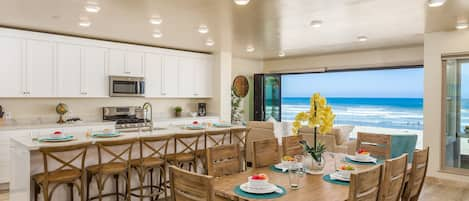 Dining Room with Panoramic Doors