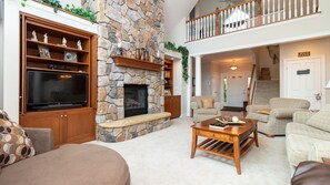 Ideal home base for Keuka Wine Trail adventures