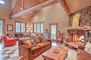 Living Room | Wood-Burning Fireplace | Authentic Wood Accents