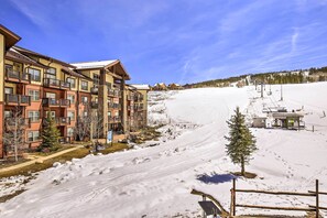 Community Exterior w/ Ski Slope Access