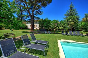 Garden, Outdoor, Pool