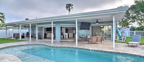 Saint Pete Beach Vacation Rental | 4BR | 3BA | 2,521 Sq Ft | 1 Step for Entry