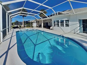 Private Pool on the Waterfront