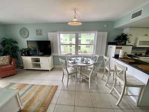 Dining area / Living room