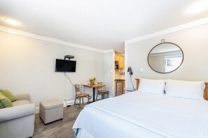 Queen Bed