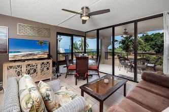 KONA PACIFIC B-409 AMAZ OCEAN VIEW, Huge Lanai, WALK TO TOWN! Elevator, AC!!