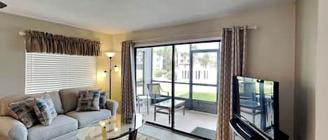 Welcome to Ocean Village Club E17