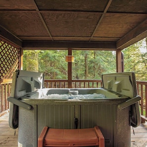 Bain à remous extérieur