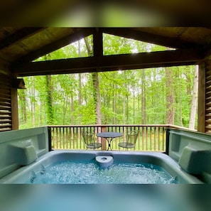 Bain à remous extérieur