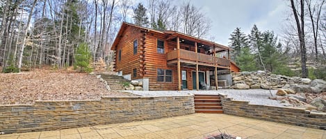 North Conway Vacation Rental | 3BR | 1.5BA | 1,500 Sq Ft | Stairs Required