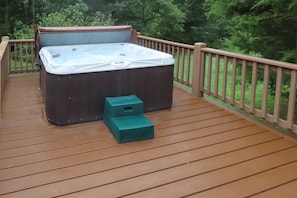 Outdoor Space | Private Hot Tub