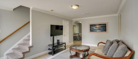 Gulfport Vacation Rental | 2BR | 3BA | Stairs Required | 1,200 Sq Ft