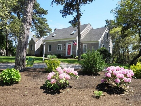 Exterior - 93 Pine Ridge Road Chatham Cape Cod New England Vacation Rentals