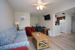 Gullway Villa 103-LIVING-AREA