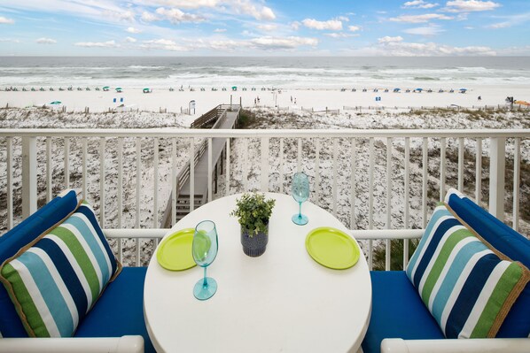 Balcony View - Take in those Gulf views!