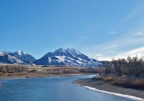 Exterior Space | Yellowstone River