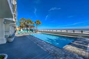 Oceanfront Pool!