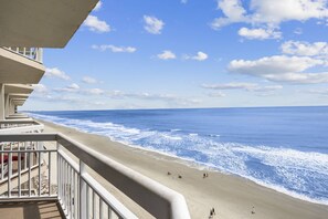 Incredible Ocean and Beach Views!