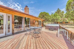 Outdoor Deck | Hot Tub | Gas Grill