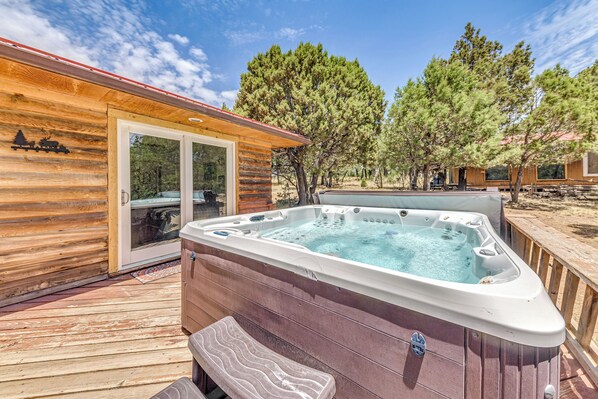 Alto Vacation Rental | 3BR | 3BA | 3,000 Sq Ft | Step-Free Access